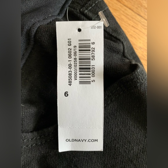 NWT Old Navy Maternity Full Panel Boot-Cut Black Jeans ~ Size 6 - Picture 3 of 6